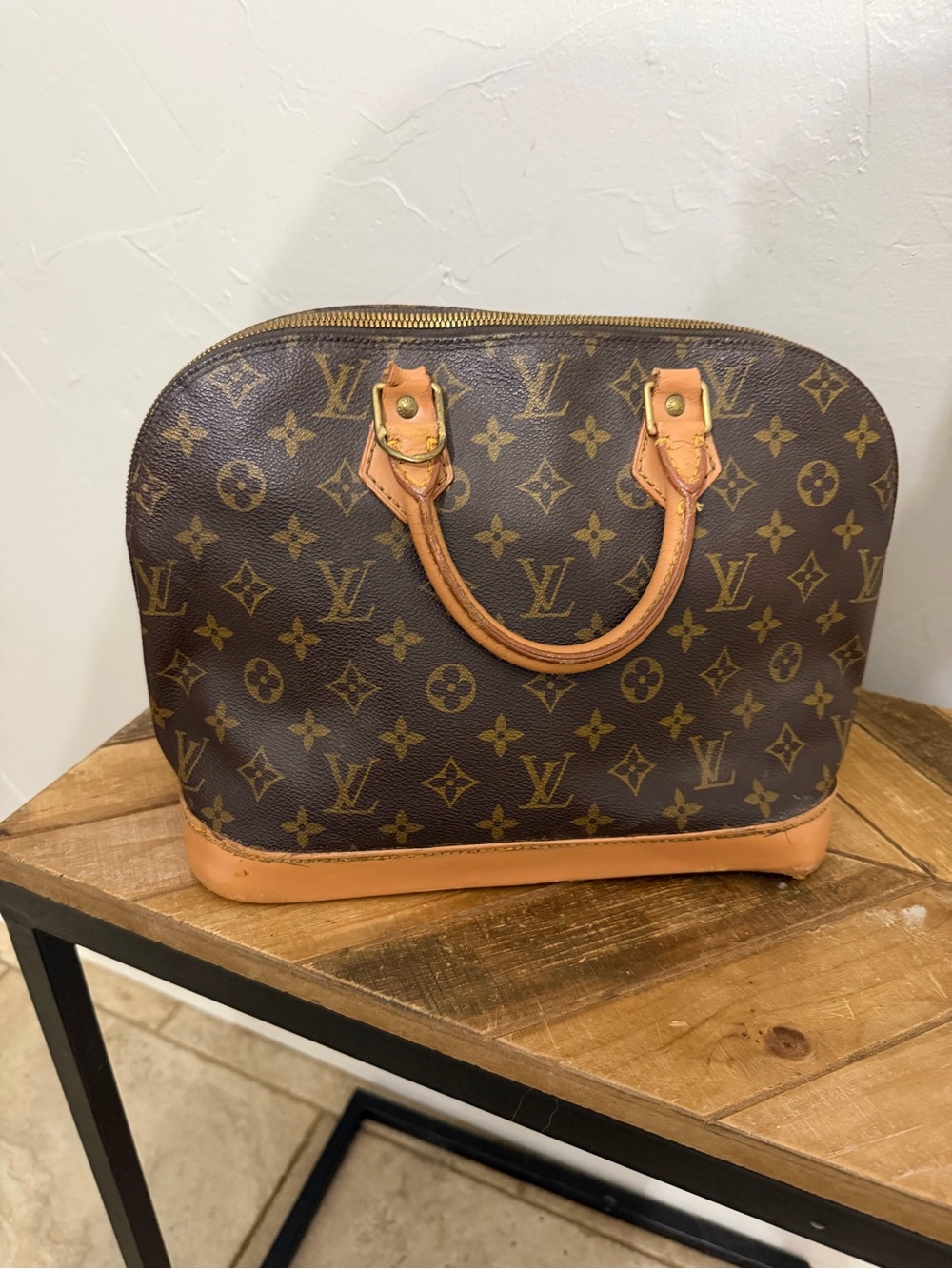 Louis Vuitton Monogram Alma PM - Picture 11 of 11